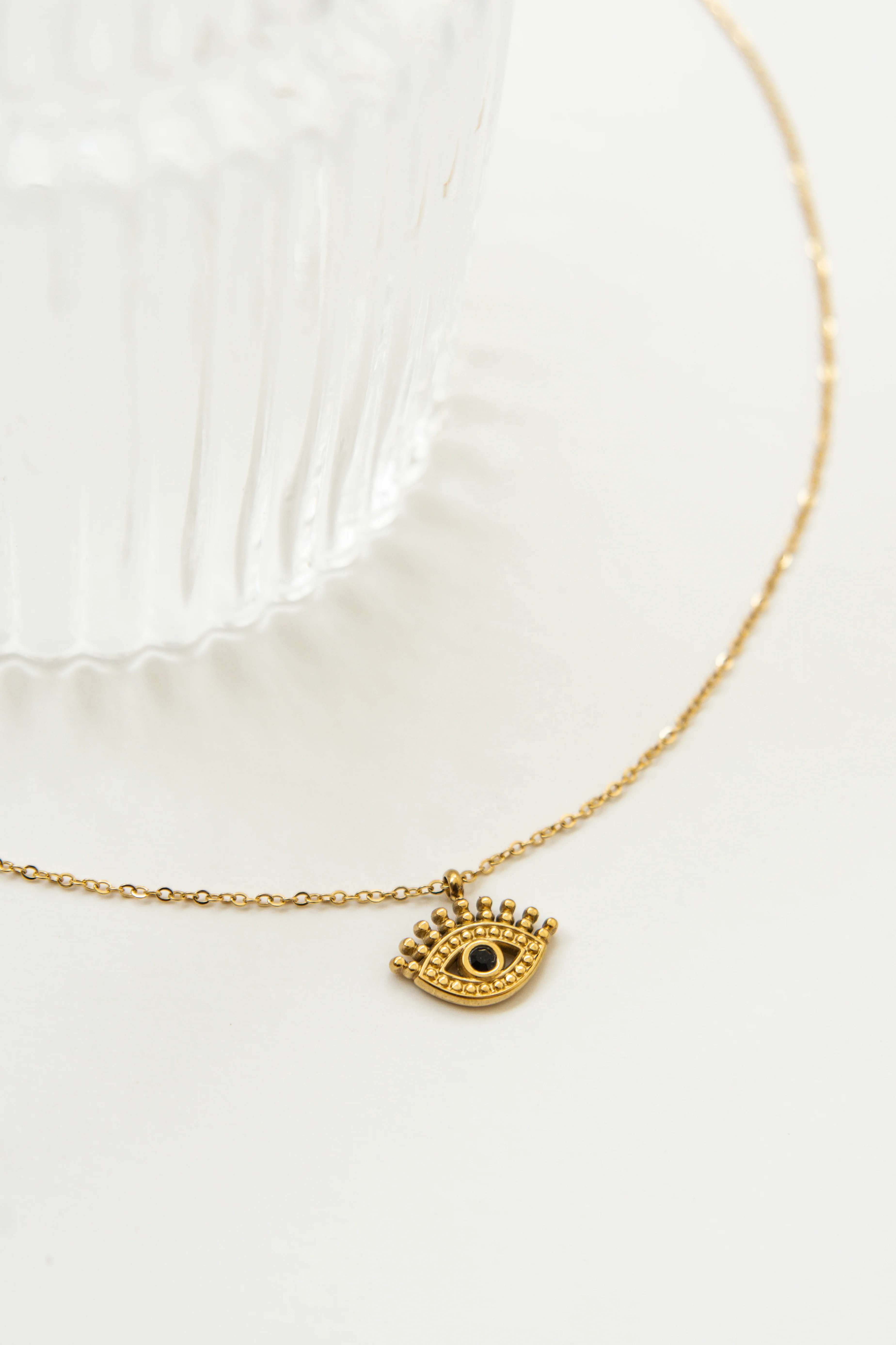 COLLAR OJO // NEGRO