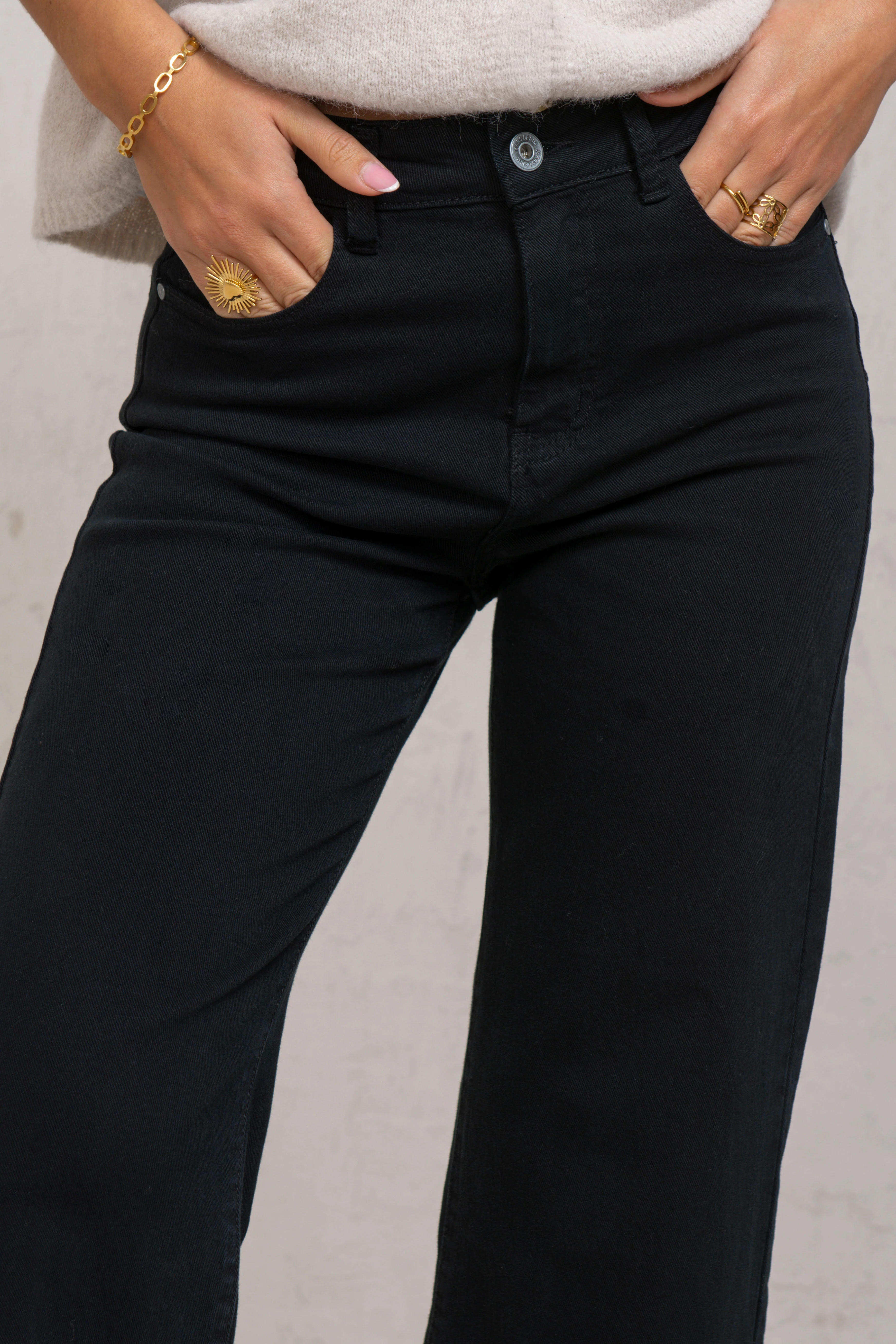 PANTALÓN CAROL // NEGRO - Image 3