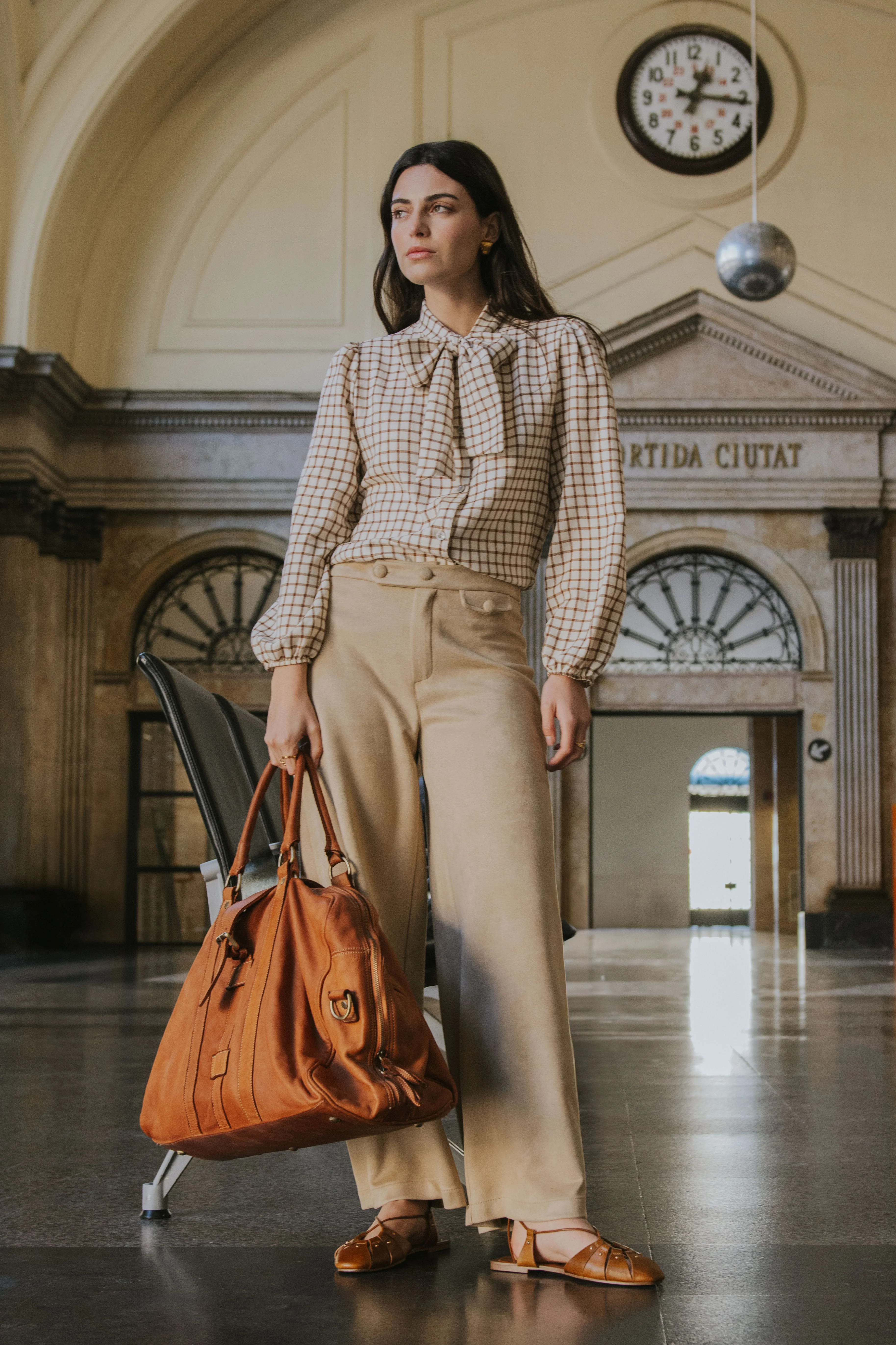 PANTALÓN GABRIELA // BEIGE - Image 2