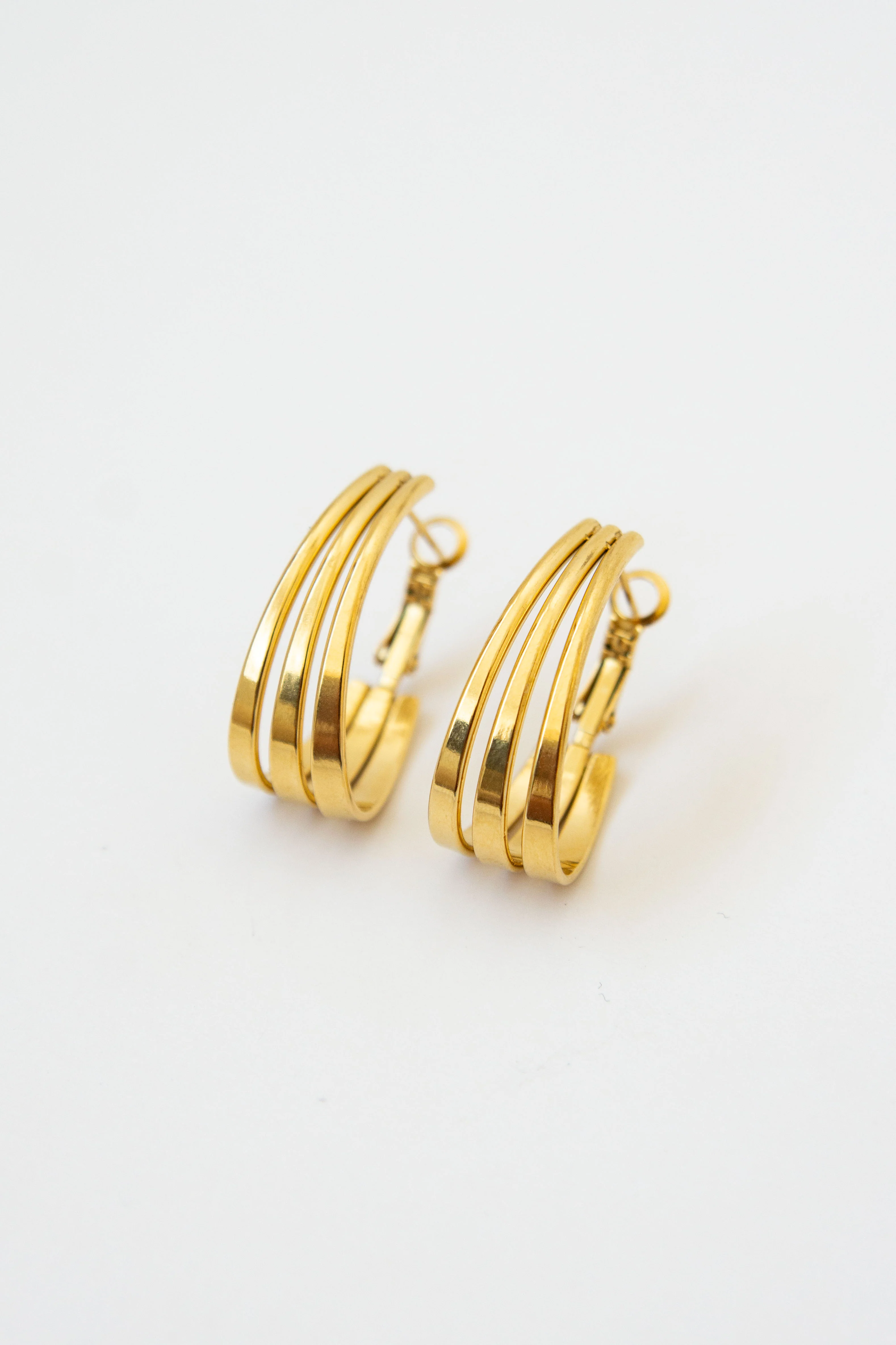 PENDIENTES ARO OVALADO TRIPLE - Image 3