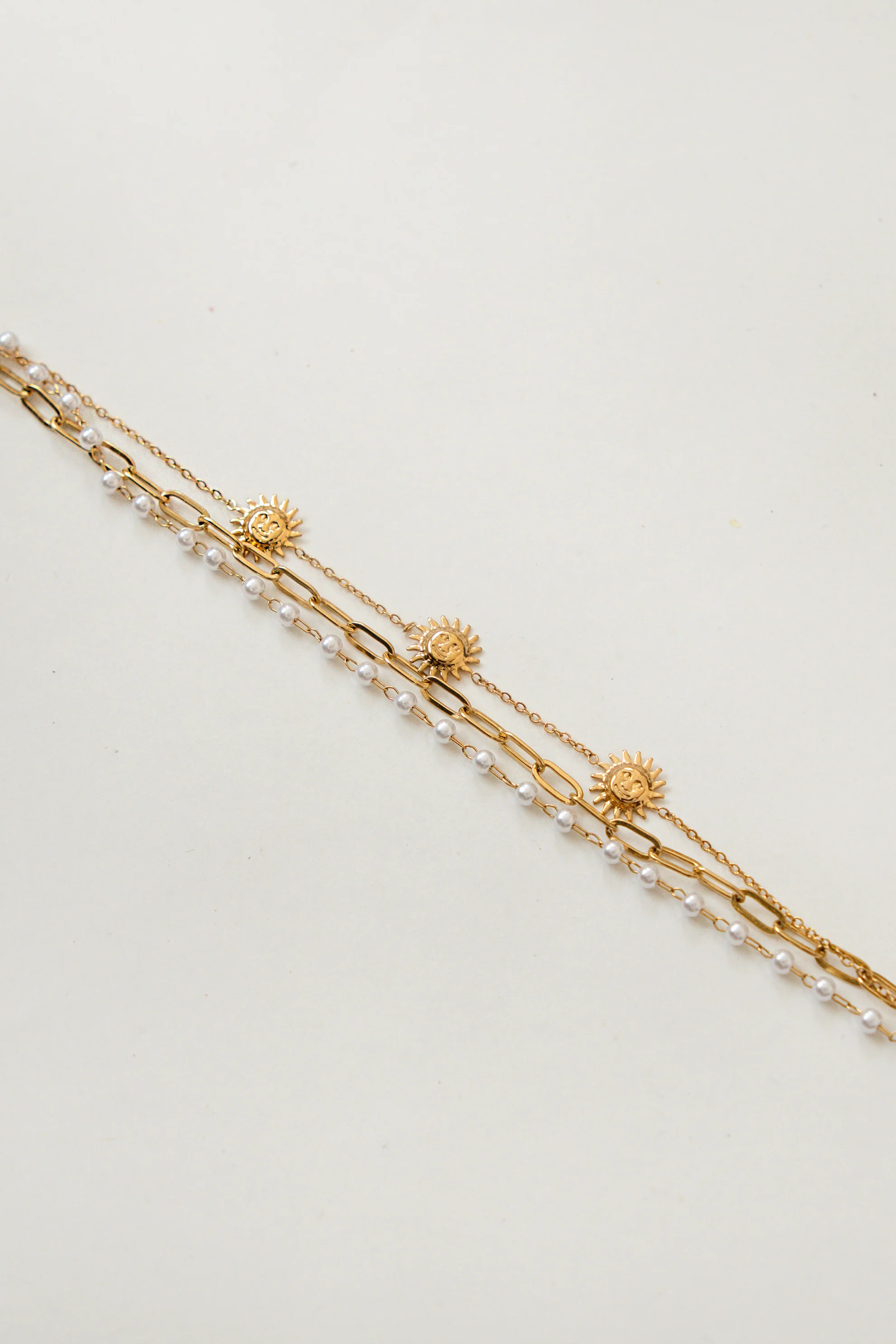 PULSERA TRIPLE SOL Y PERLAS - Image 2
