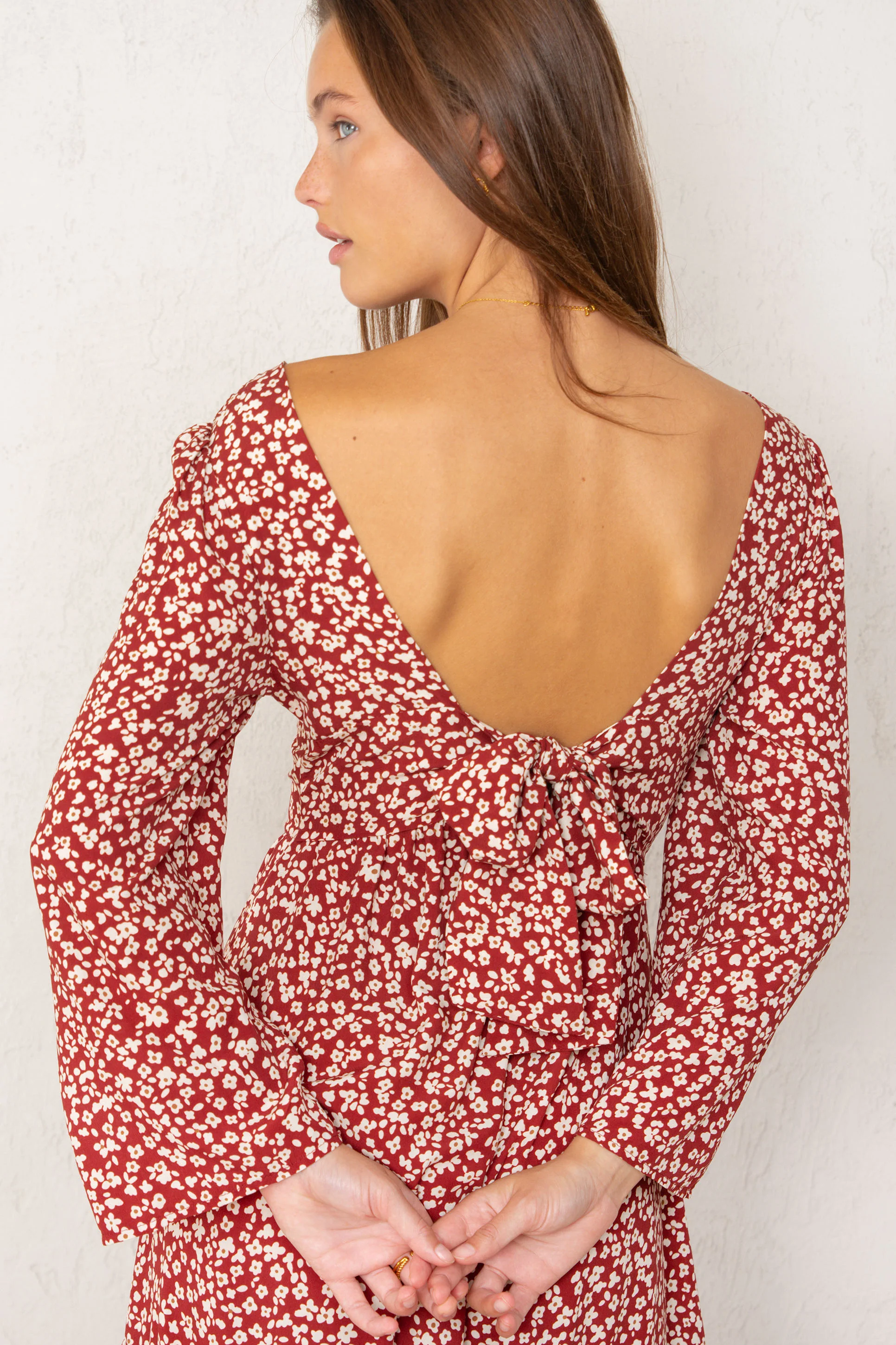 VESTIDO ALEJANDRA // FLORES GRANATE - Image 9