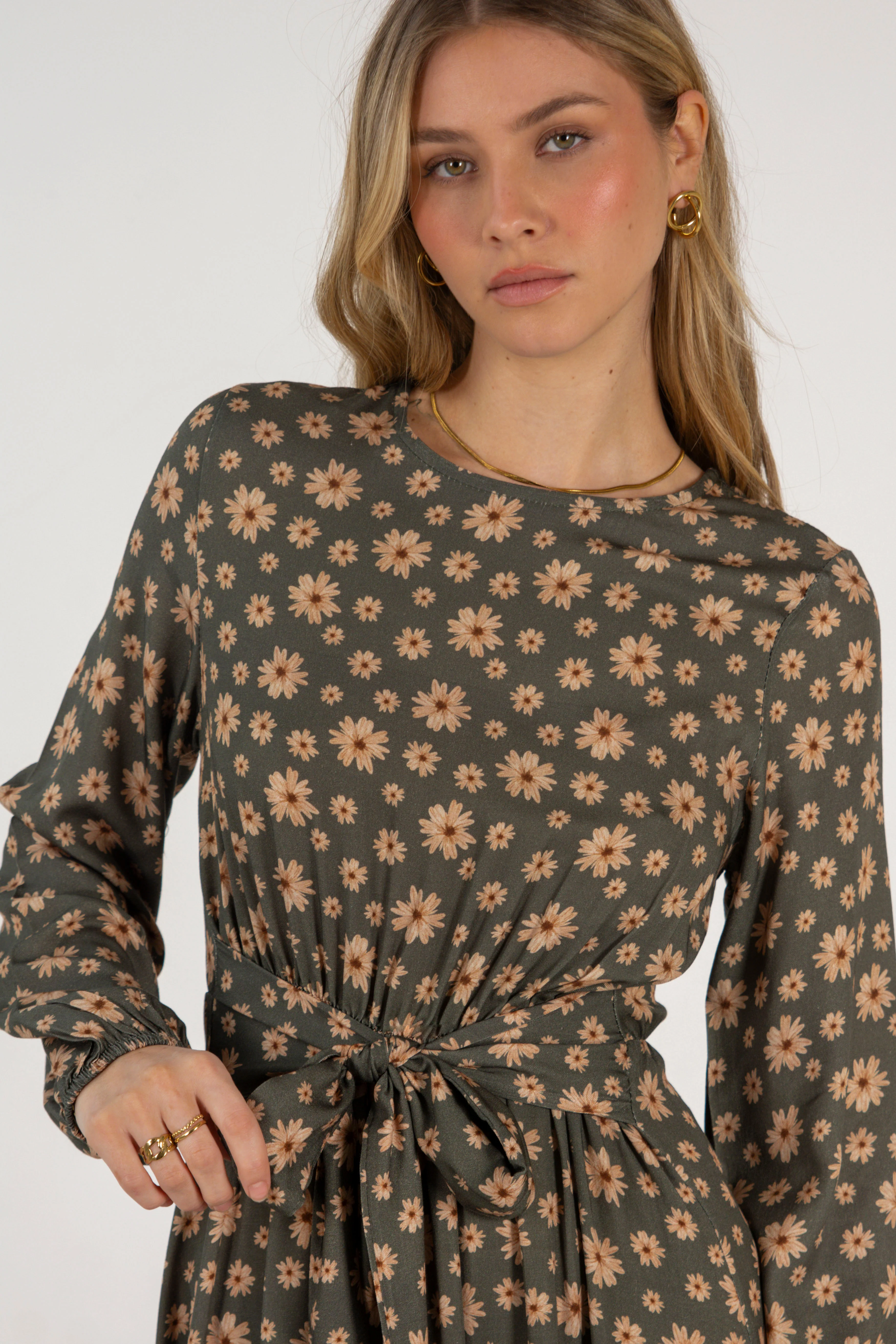 VESTIDO CATALINA // MARGARITAS VERDE - Image 7