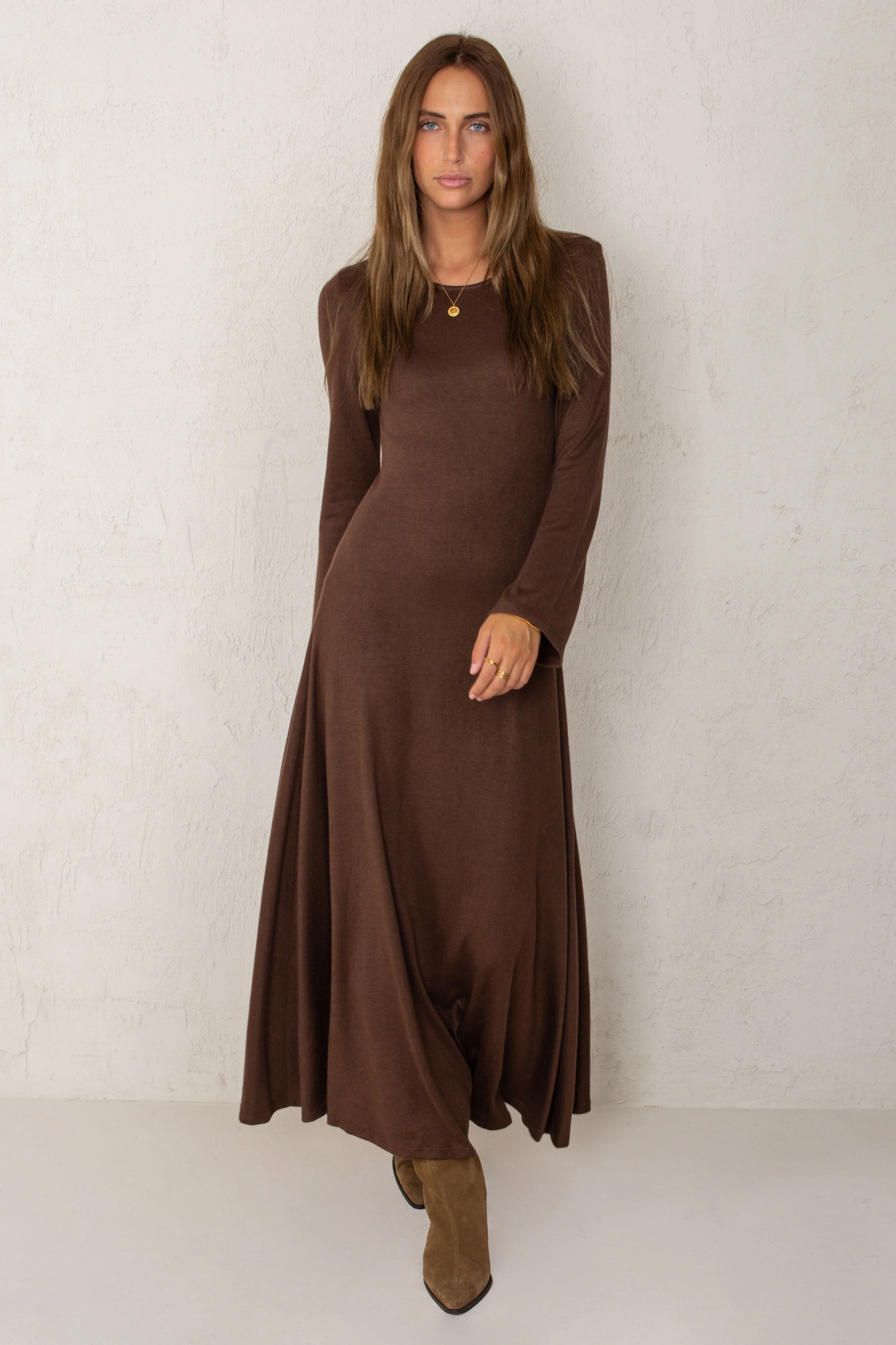 VESTIDO ISABELLA // MARRÓN - Image 3